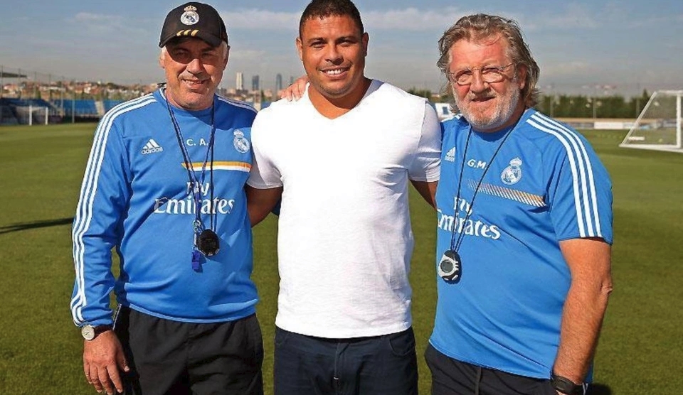 Ảnh bài viết Ronaldo 'béo' muốn Ancelotti nắm tuyển Brazil