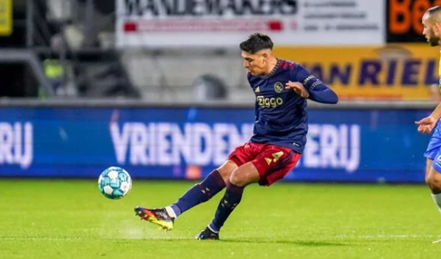 Ảnh bài viết Chê Edson Alvarez, Sneijder bị phản bác
