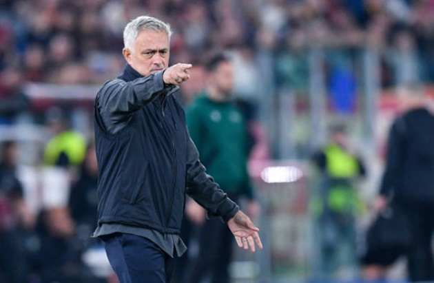 Ảnh bài viết Thay người tài tình, Mourinho vào vòng knock-out Europa League