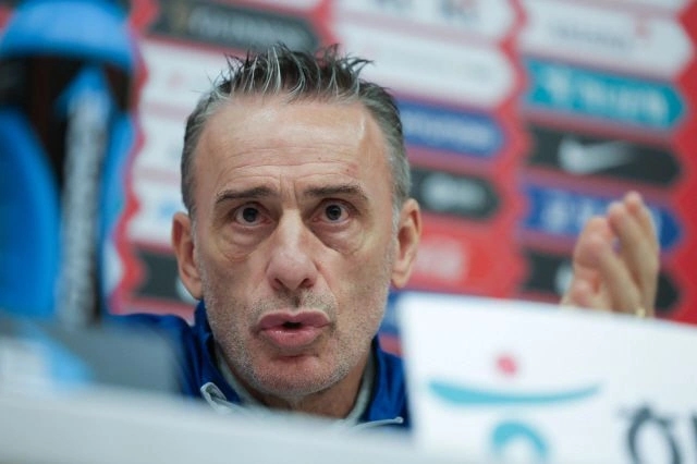 Ảnh bài viết HLV Bento chỉ trích Liên đoàn Bóng đá Hàn Quốc