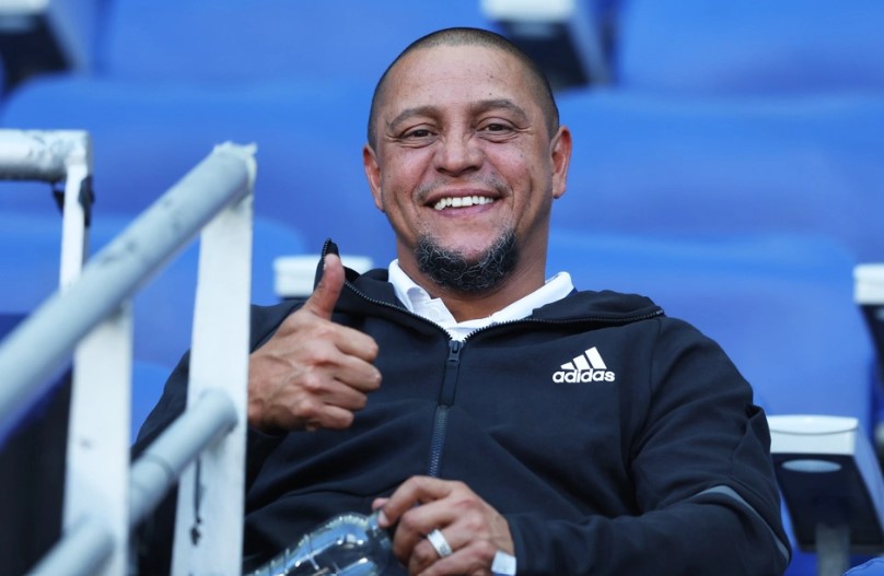 Ảnh bài viết Roberto Carlos: 'Kane và Arnold đủ sức đá cho tuyển Brazil'