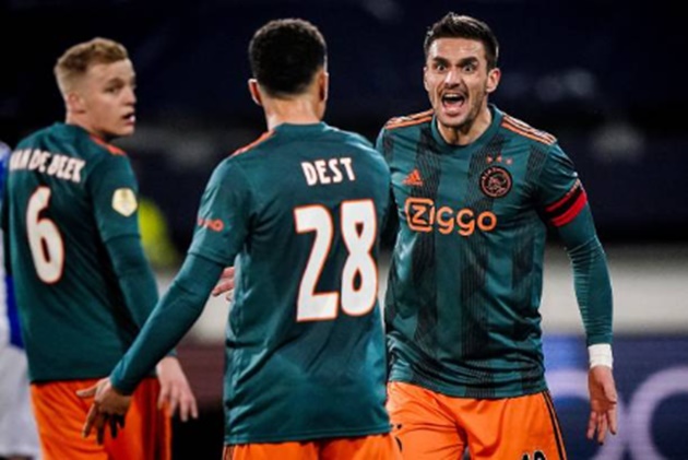 Ảnh bài viết Ten Hag giúp M.U thoát khỏi "Van de Beek 2.0"