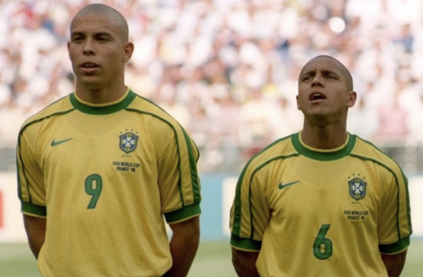 Ảnh bài viết Roberto Carlos và khoảnh khắc cứu mạng Ronaldo 'béo'