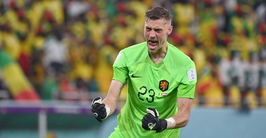 Ảnh bài viết Sự nghiệp kỳ lạ của thủ môn cao nhất World Cup 2022