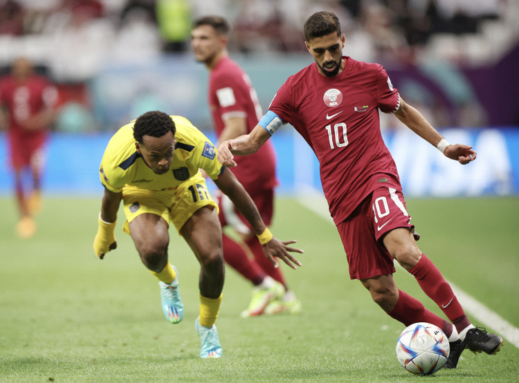 Ảnh bài viết World Cup 2022: Từ chủ nhà Qatar, nghĩ về tuyển Việt Nam