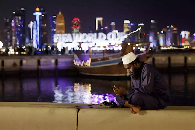 Ảnh bài viết ‘Mùa’ xin nghỉ ốm để coi World Cup tại Trung Đông