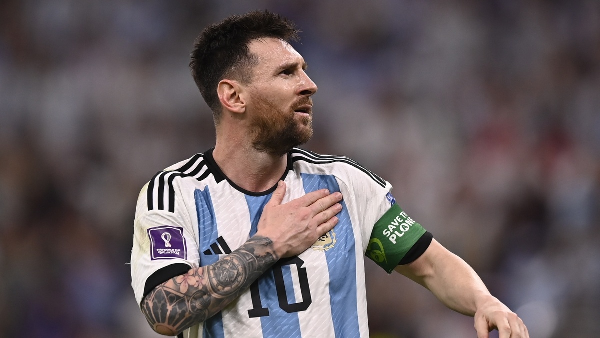 Ảnh bài viết Khoảnh khắc thiên tài của Messi cứu Argentina
