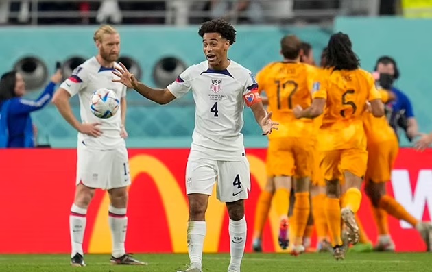 Ảnh bài viết Dempsey chỉ rõ tội đồ giúp Depay ghi bàn trước Mỹ