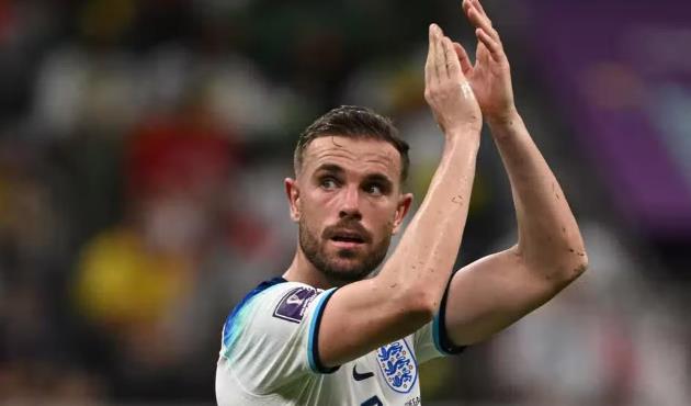 Ảnh bài viết Jude Bellingham: "Tôi nghe thấy những điều rác rưởi về Jordan Henderson"