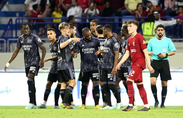 Ảnh bài viết Người cũ Arsenal khiến Liverpool ôm hận trong ngày Salah hỏng penalty