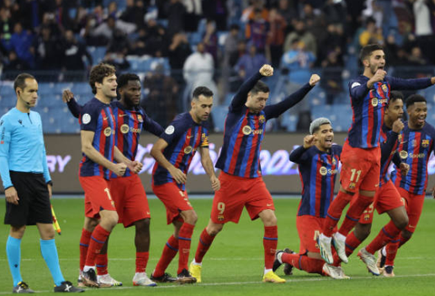 Ảnh bài viết Ter Stegen hóa người hùng, Barcelona hẹn Real ở CK Siêu cúp Tây Ban Nha