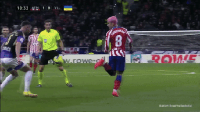 Ảnh bài viết CĐV trầm trồ trước bàn thắng và pha kiến tạo bằng gót của Griezmann