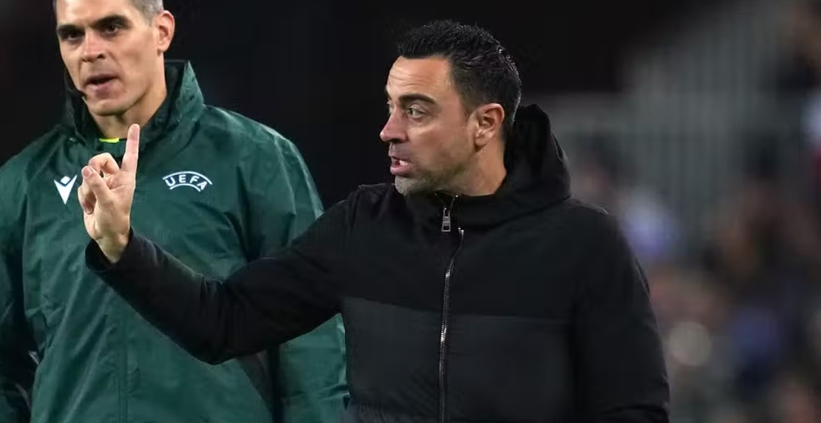 Ảnh bài viết Xavi chỉ ra tình huống Man United thoát được 1 quả penalty