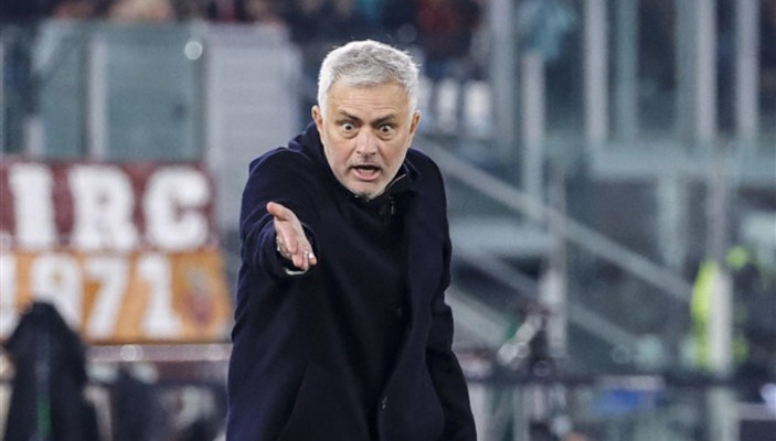 Ảnh bài viết Roma giành chiến thắng, Mourinho cảm ơn 1 người