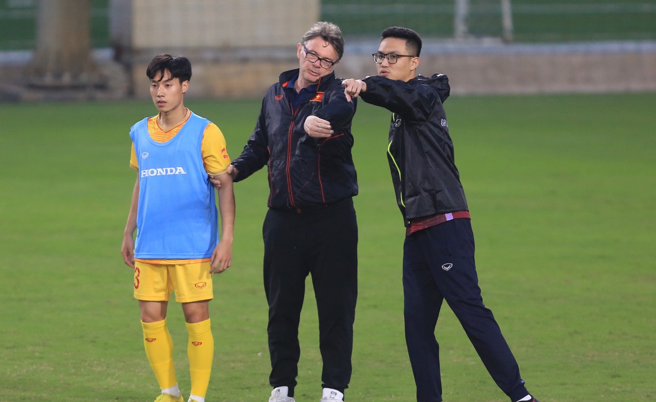 Ảnh bài viết Cầu thủ U23 Việt Nam nhận tin cực vui từ HLV Philippe Troussier