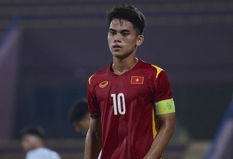 Ảnh bài viết Khuất Văn Khang: 'U20 Việt Nam luôn gặp bất lợi trọng tài'