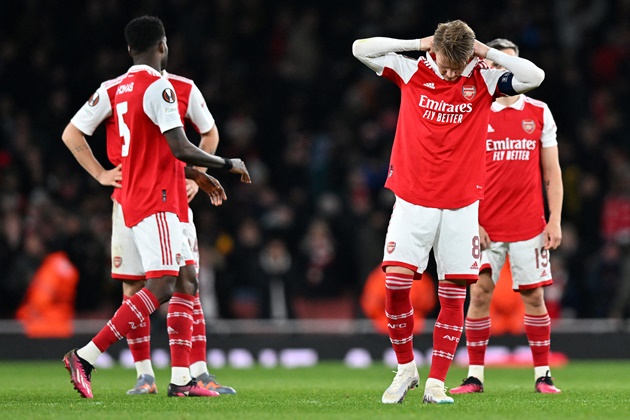 Ảnh bài viết 5 điểm nhấn Arsenal 1-1 Sporting: Hàng thủ vỡ vụn; Siêu phẩm ngỡ ngàng