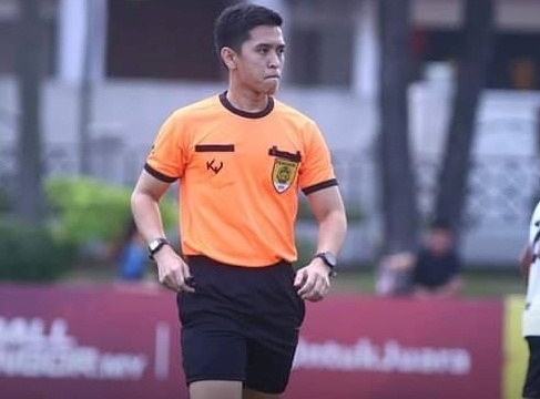 Ảnh bài viết VFF mời 2 trọng tài Malaysia thổi vòng 7 V.League