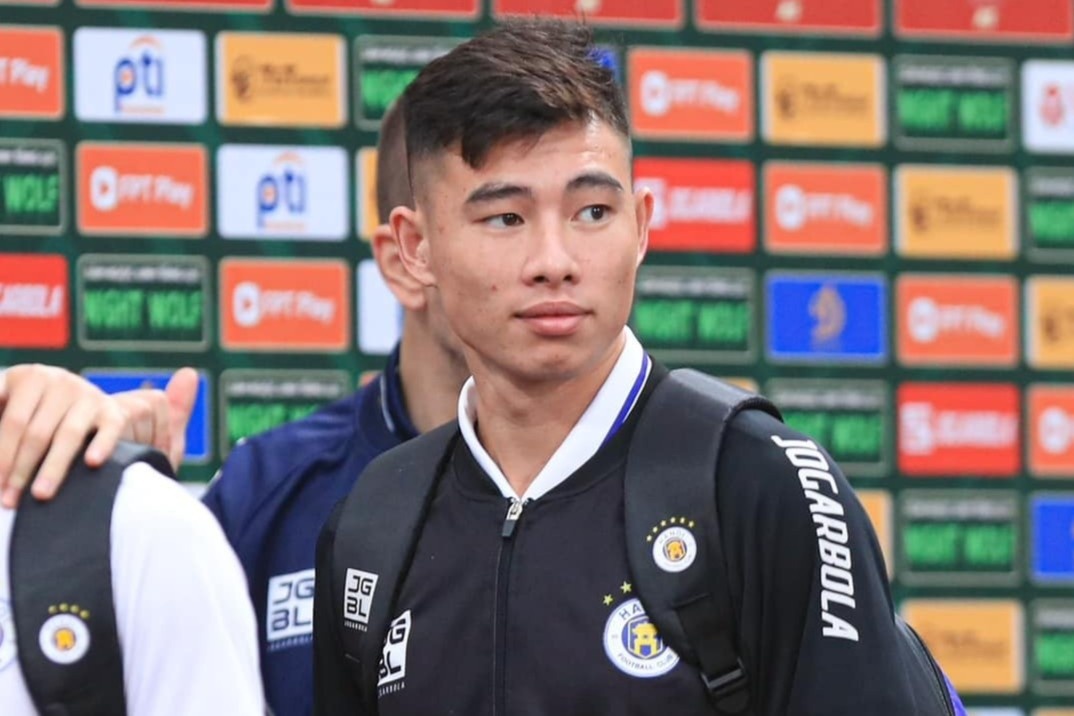 Ảnh bài viết Thủ môn số một U22 Việt Nam sai lầm khiến Hà Nội thua 1-3