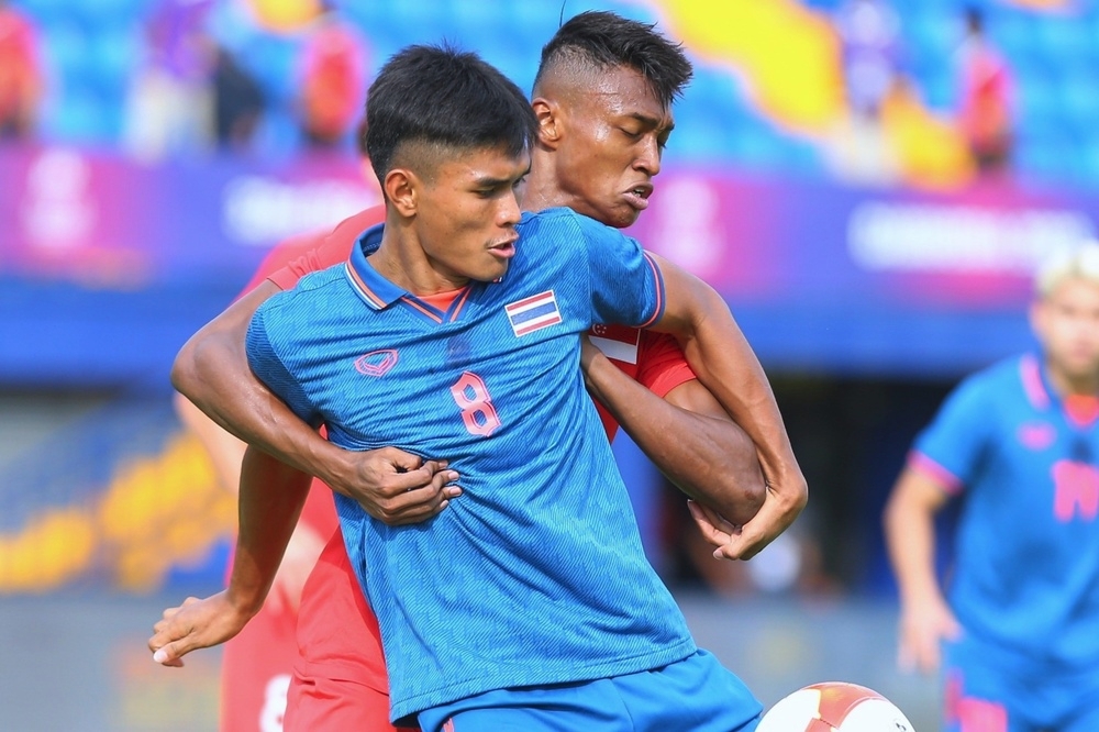 Ảnh bài viết HLV Singapore: Chúng tôi sẽ khiến Việt Nam vất vả