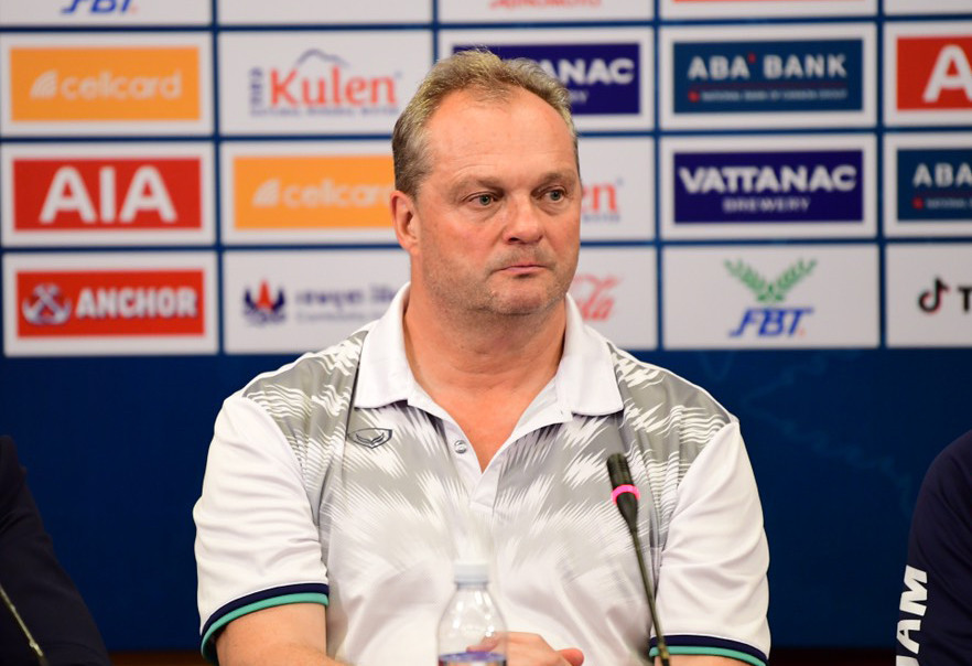 Ảnh bài viết HLV U22 Lào: Cái bóng HLV Park Hang-seo quá lớn với U22 Việt Nam