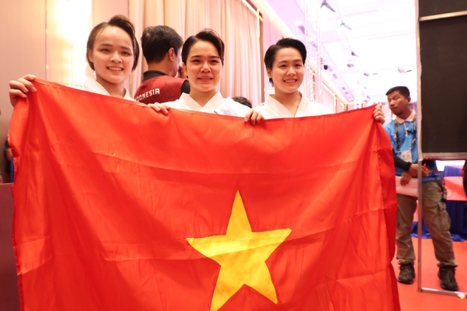 Ảnh bài viết Karate mở hàng hai HCV cho Việt Nam ở SEA Games