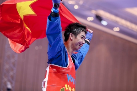Ảnh bài viết Võ sĩ Việt Nam sốt 39 độ vẫn giành HCV SEA Games 32