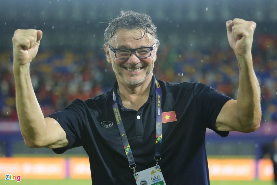 Ảnh bài viết Canh bạc của HLV Troussier cùng U22 Việt Nam