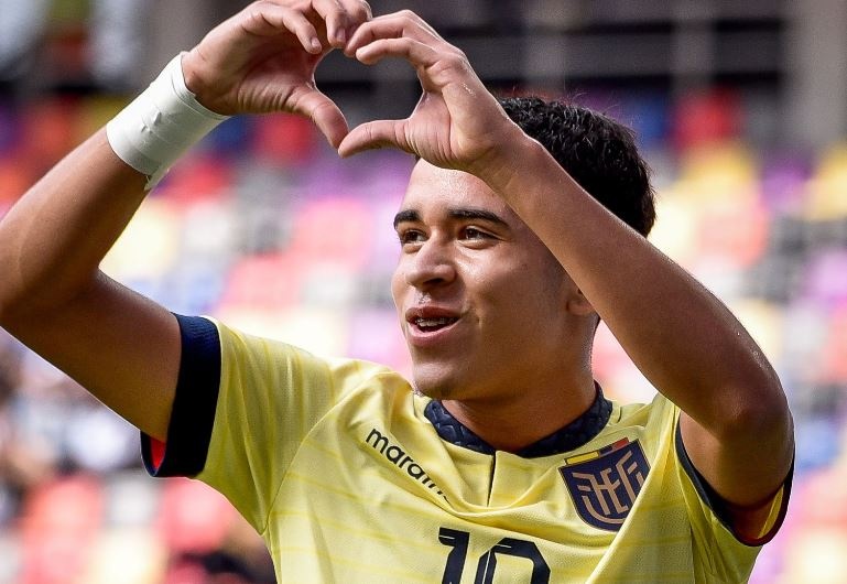 Ảnh bài viết Cầu thủ 16 tuổi đi vào lịch sử U20 World Cup