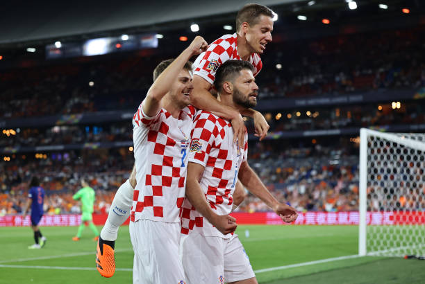 Ảnh bài viết "Siêu tiền vệ" xuất hiện trong trận Hà Lan 2-4 Croatia