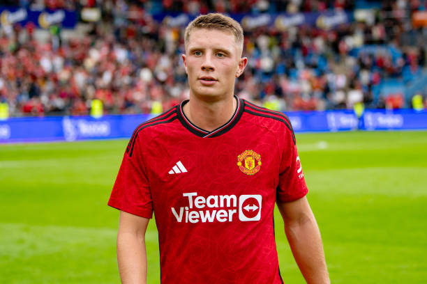 Ảnh bài viết Ten Hag có lẽ đã tìm ra người thay thế Maguire sau trận thắng Leeds