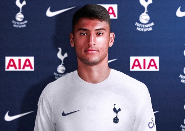 Ảnh bài viết Tiền đạo 19 tuổi có thoát khỏi cái bóng Harry Kane?
