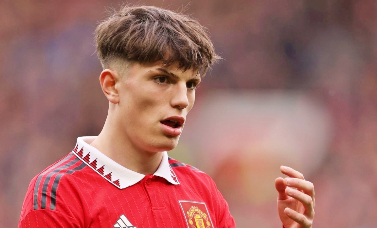 Ảnh bài viết Anh trai Garnacho úp mở về đội hình xuất phát của M.U