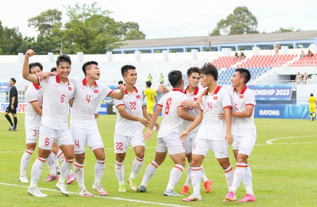Ảnh bài viết Báo Malaysia xấu hổ vì đội nhà; HLV Hoàng Anh Tuấn tuyên bố không sợ U23 Indonesia