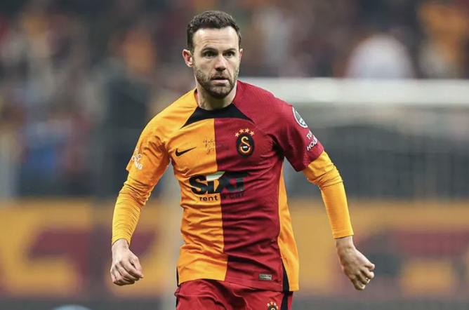 Ảnh bài viết NÓNG! Từ chối Ả Rập, cựu sao Man United gia nhập J-League