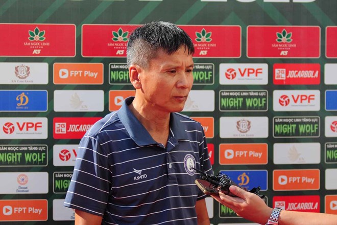 Ảnh bài viết Cầu thủ đình công, HLV V-League ủng hộ