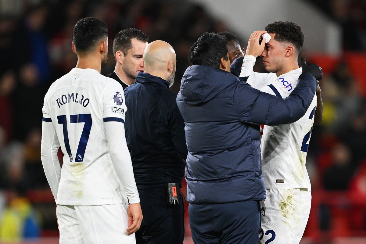 Ảnh bài viết Tottenham "thở phào" về chấn thương của trụ cột