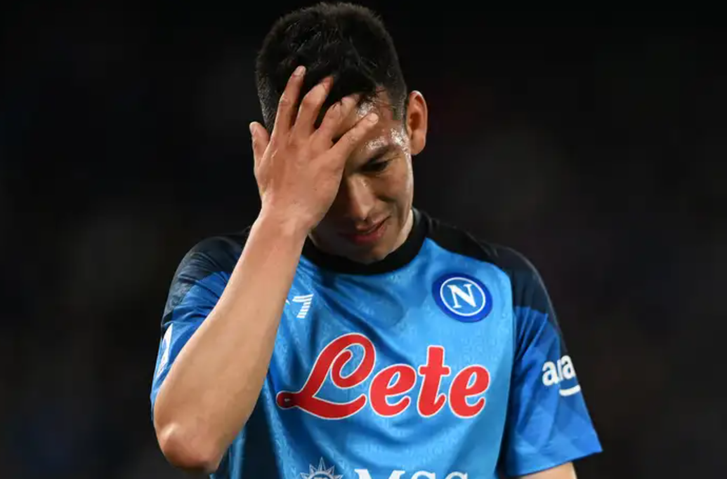 Ảnh bài viết Cựu sao Napoli: 'Tôi đã khóc cùng vợ trong tuyệt vọng'