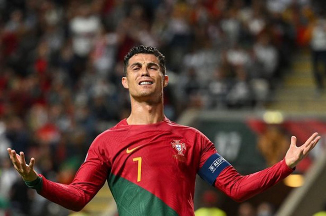 Ảnh bài viết Lý do khiến Ronaldo phải ngồi dự bị tại World Cup 2022