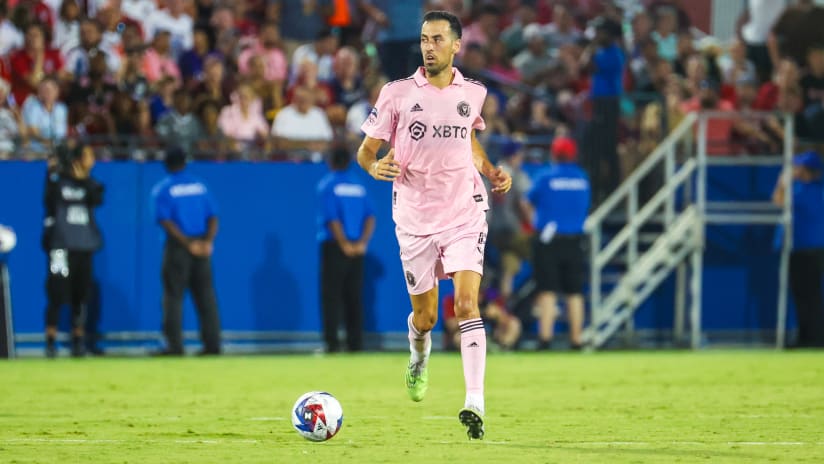 Ảnh bài viết Busquets: "MLS giống với La Liga"