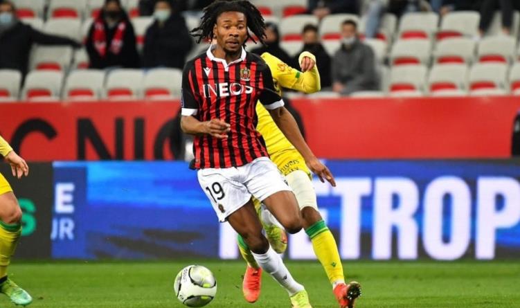 Ảnh bài viết Man United ủ mưu chiêu mộ tiền vệ Nice với giá rẻ