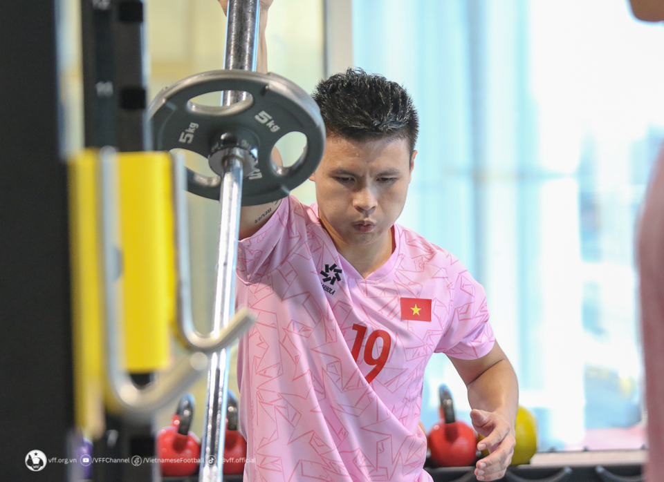 Ảnh bài viết Quang Hải tâm sự điều xót xa khi chơi bóng ở Pháp