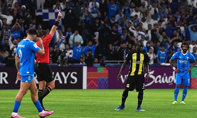 Ảnh bài viết Buồn của N'Golo Kante