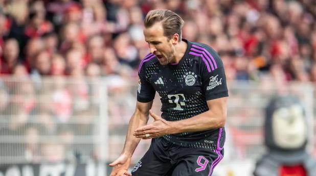 Ảnh bài viết Kane cán mốc 40 bàn, Bayern 'làm gỏi' Union Berlin 