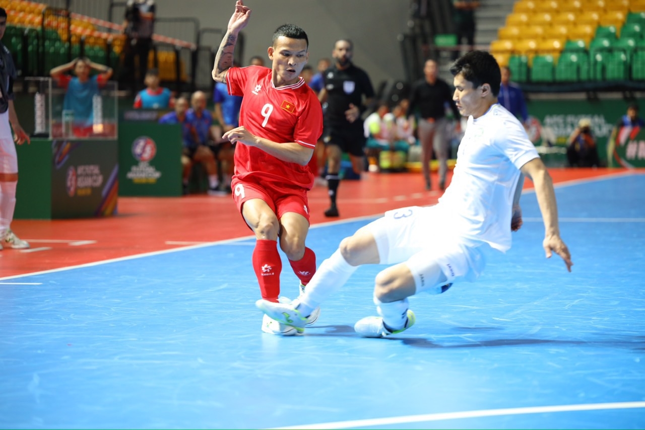 Ảnh bài viết Thua đau phút cuối, futsal Việt Nam nguy cơ tan mộng World Cup