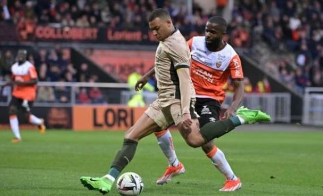 Ảnh bài viết Lý do duy nhất Mbappe chưa công bố vụ chuyển nhượng tới Real