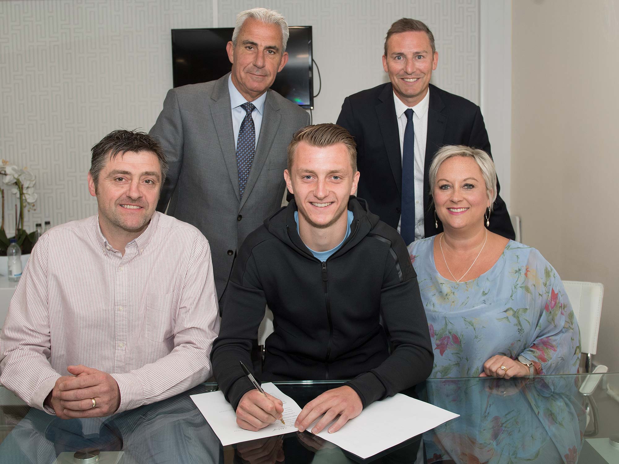 Ảnh bài viết Watford gia hạn thành công với sao trẻ của Anh