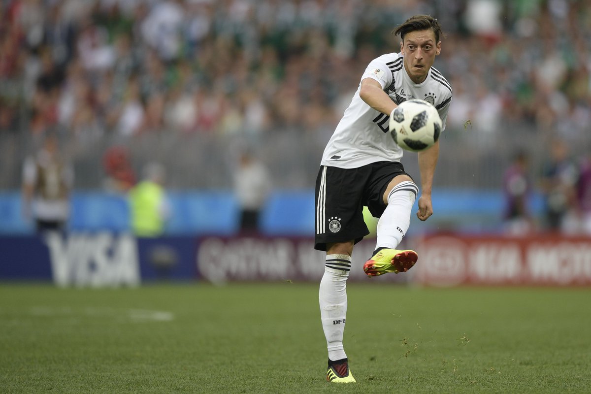 Ảnh bài viết Ozil từ giã, tuyển Đức mất 'chân kiến tạo' tốt nhất World Cup 2018