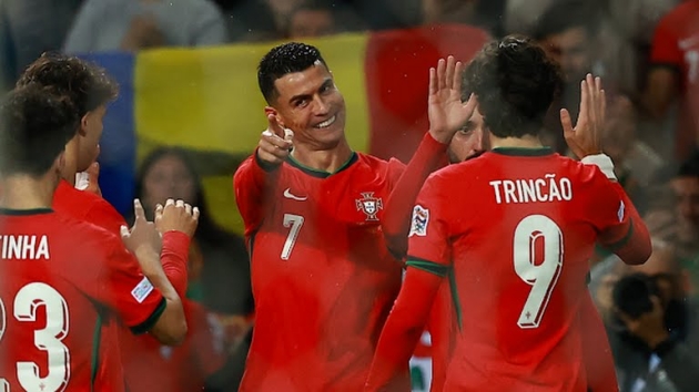 Ảnh bài viết Trao ngay Puskas! Cư dân mạng phát cuồng với cú 'xe đạp chổng ngược' của Ronaldo