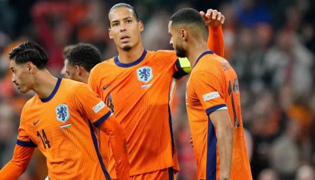 Ảnh bài viết Virgil van Dijk trực tiếp đứng ra hòa giải mâu thuẫn giữa Gakpo và Weghorst